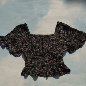 Ditsy Floral Flutter Sleeve Crop Top